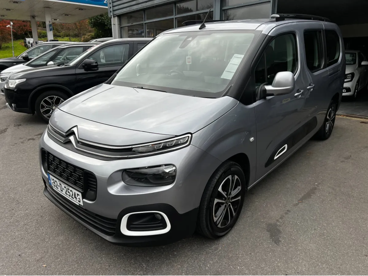 Citroen Berlingo Multispace 1.2 PURETECH 110 FL FL - Image 4