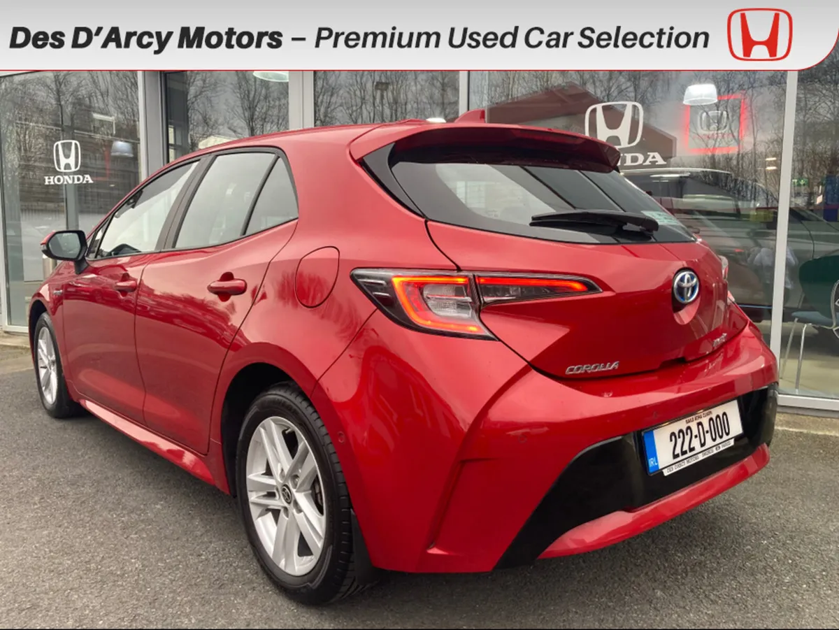Toyota Corolla HYBRID ICON TECH HEV CVT - Image 2