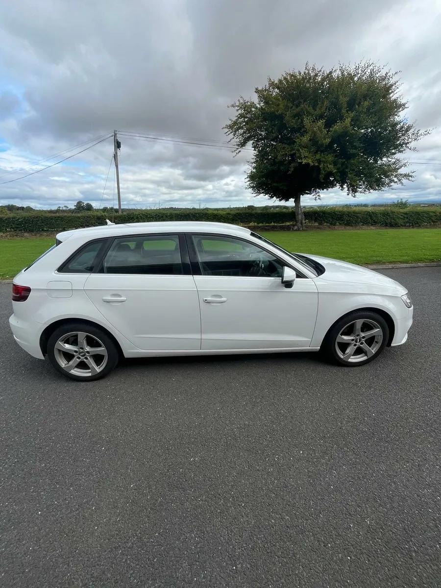 171 Audi A3 1.6 TDI Sport - Image 3