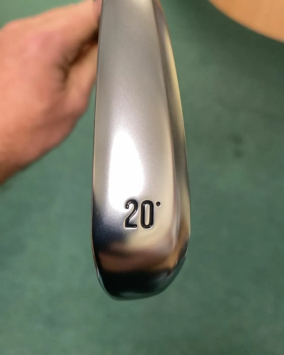 NEW Callaway Apex UT 24 3 Iron Stiff €289 Now €209 - Image 2