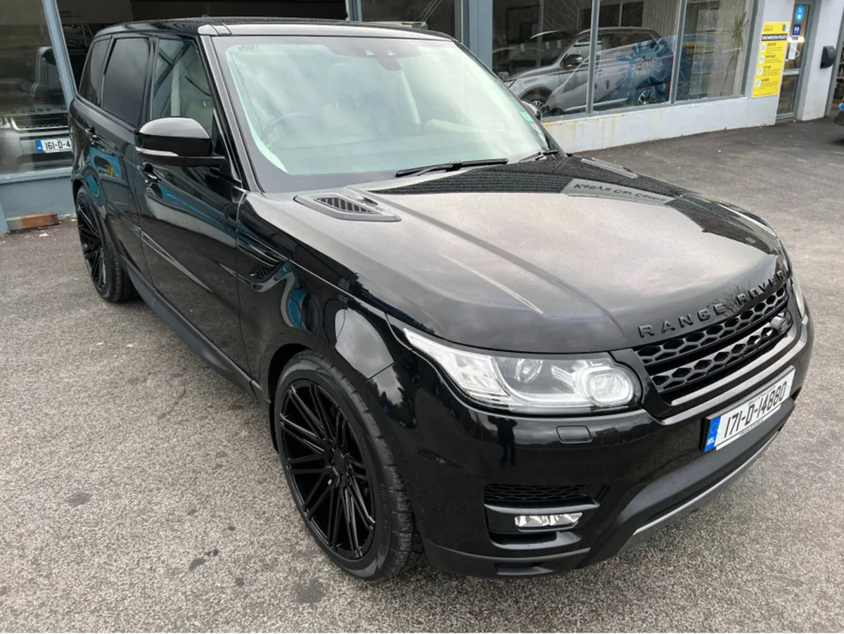 Land Rover Range Rover Sport 3.0 SDV6 HSE DYNAMIC - Image 1