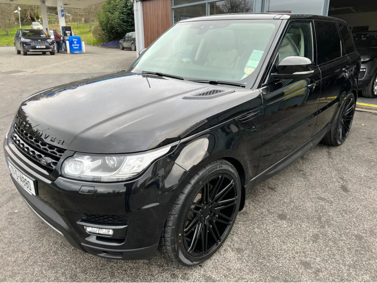 Land Rover Range Rover Sport 3.0 SDV6 HSE DYNAMIC - Image 4