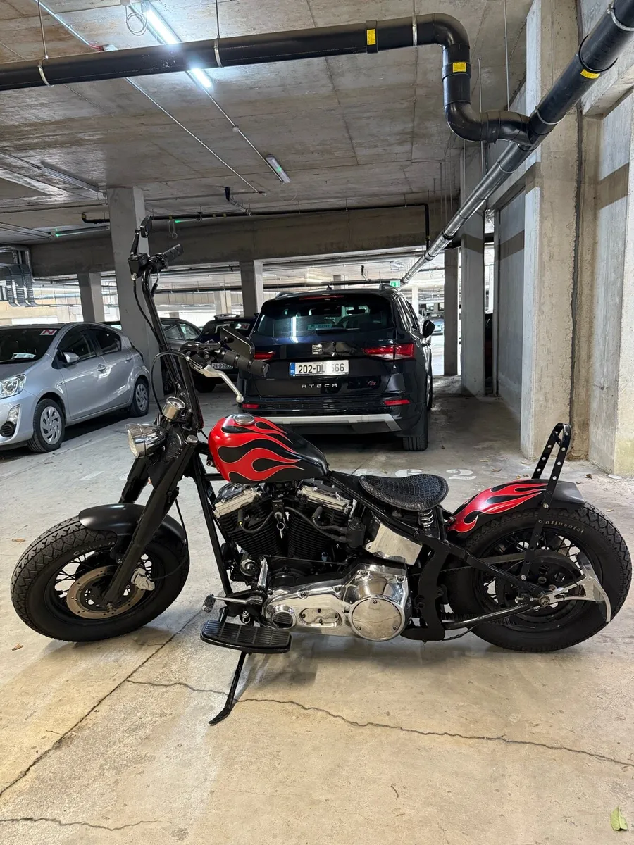 Harley Davidson Softail Custom - Image 1