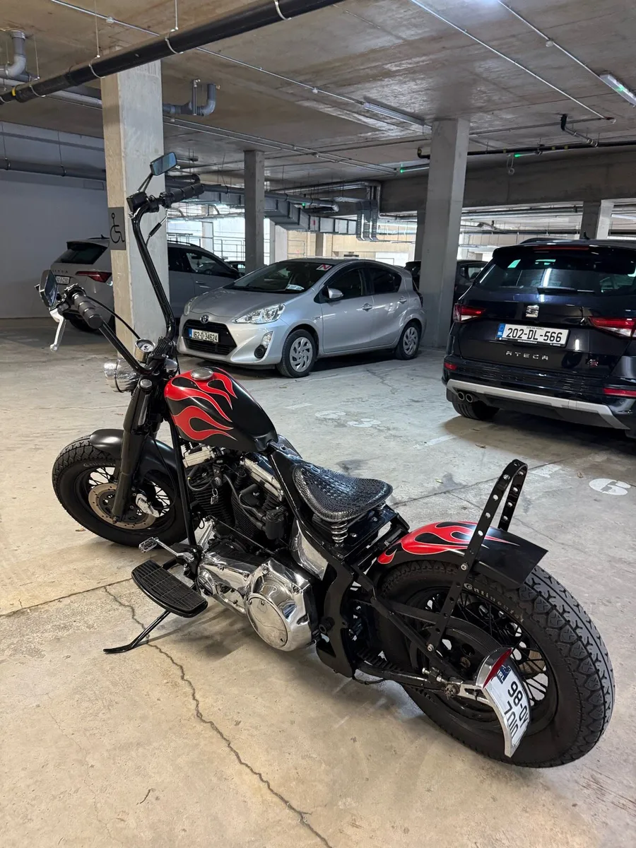 Harley Davidson Softail Custom - Image 4