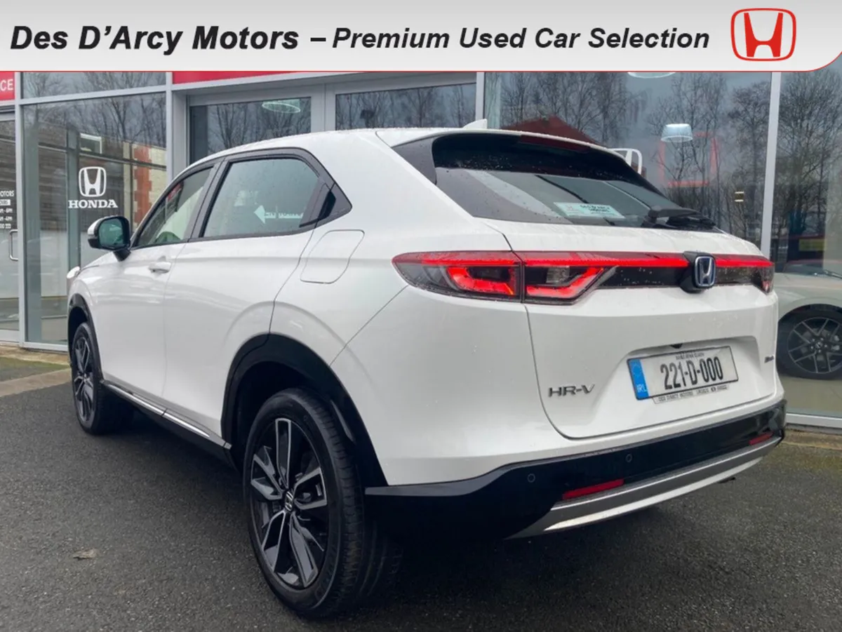 Honda HR-V Advance Hybrid Immaculate Condition - Image 2
