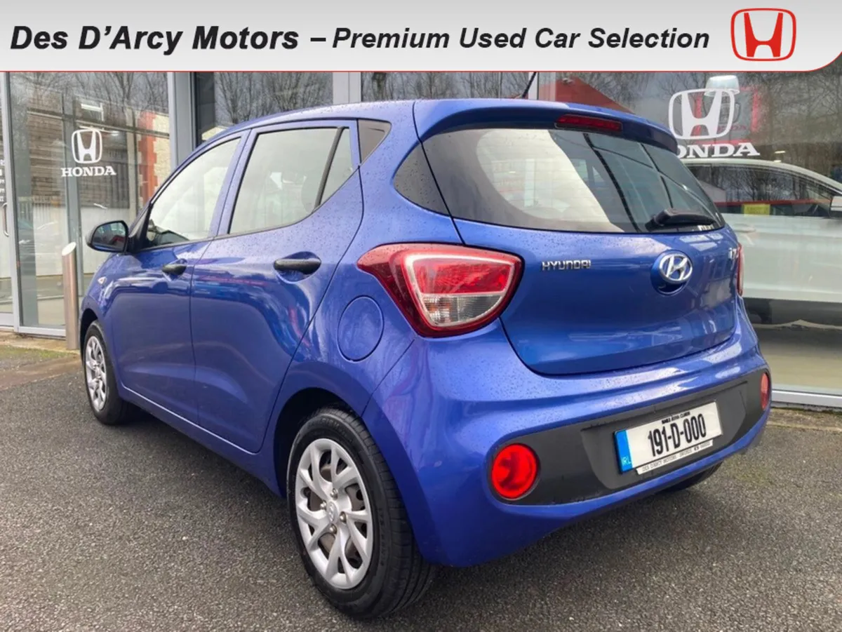 Hyundai i10 1L Immaculate Condition - Image 2