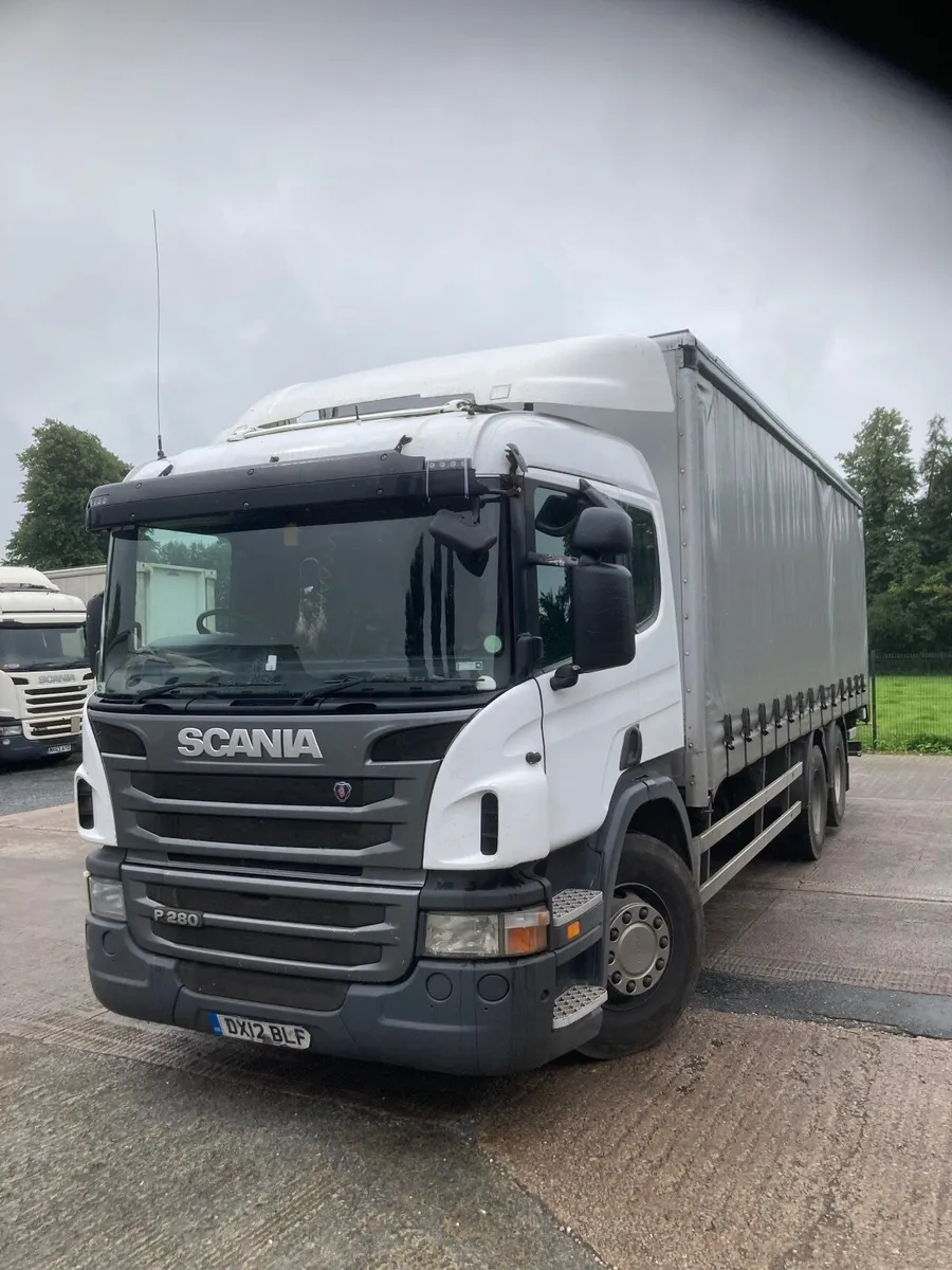 Scania Rigid Curtain-sider - Image 1