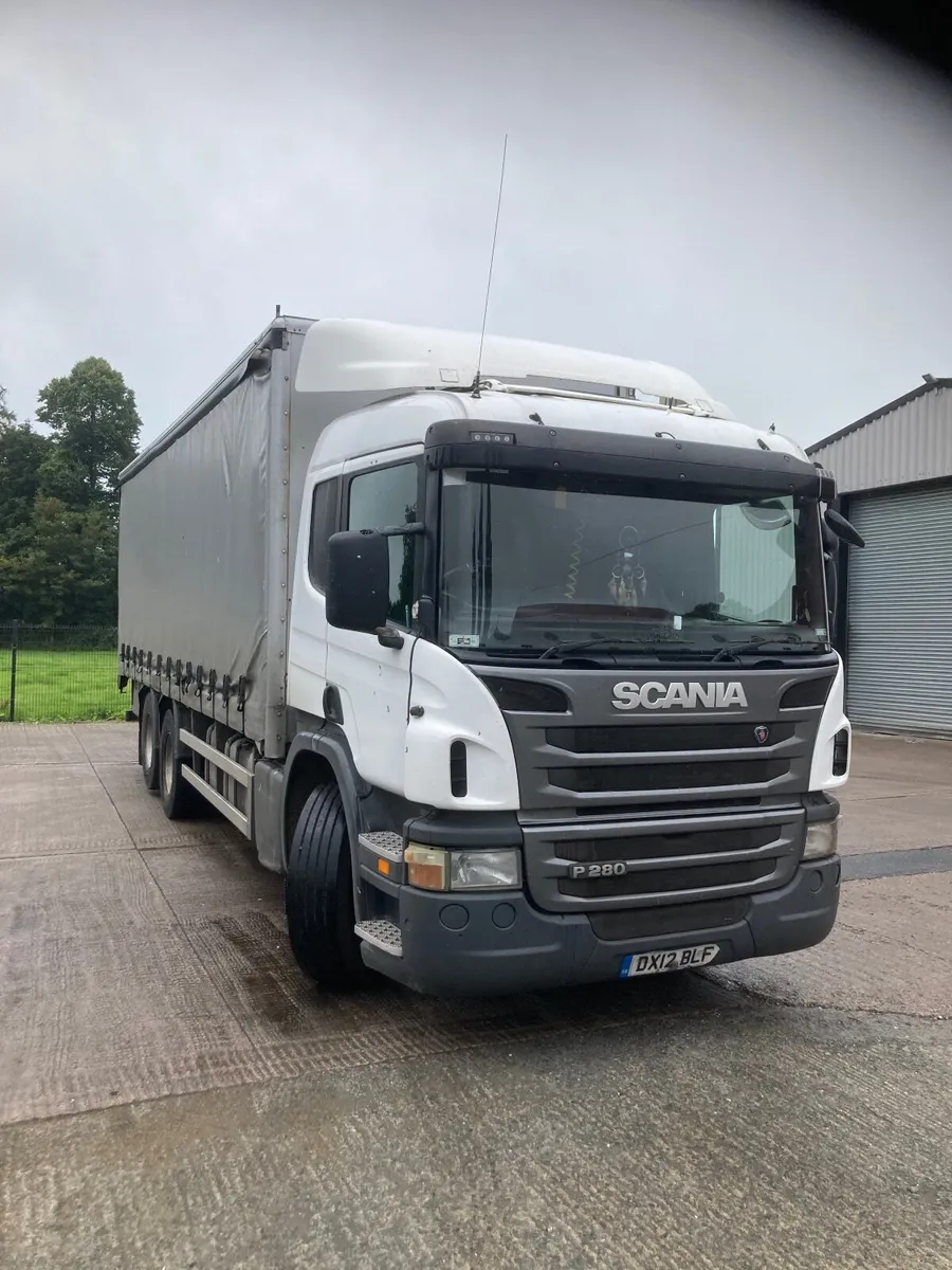 Scania Rigid Curtain-sider - Image 2