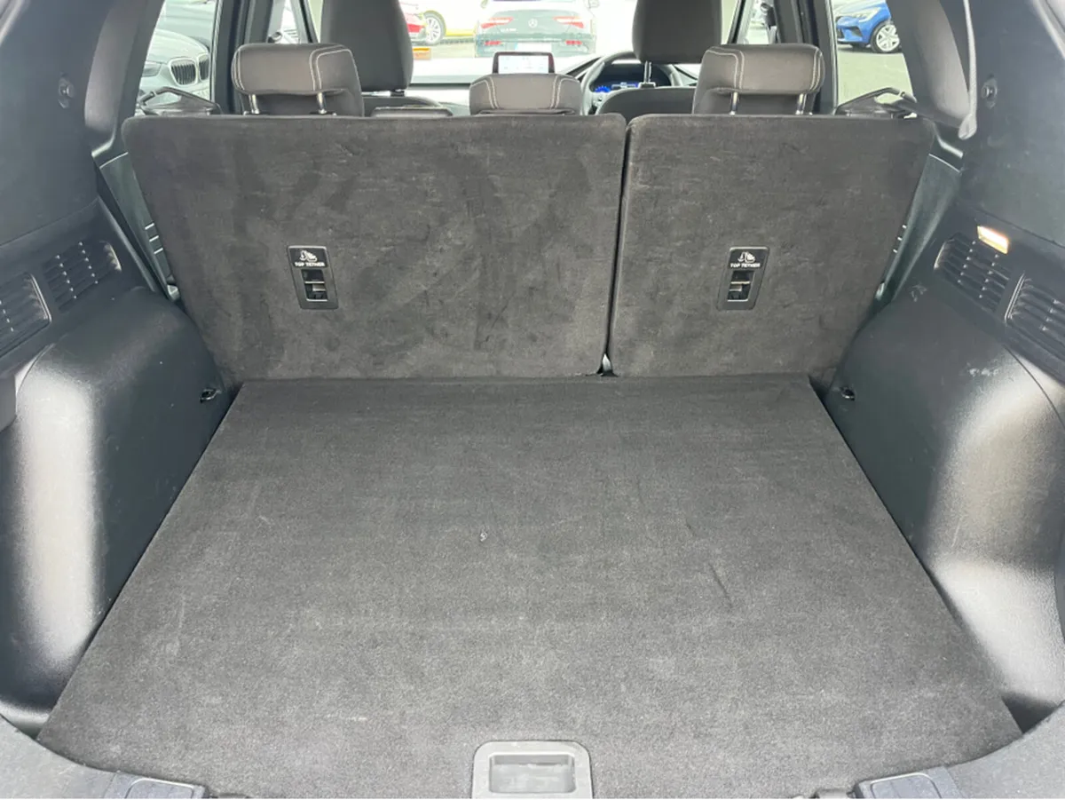 Ford Kuga TITANIUM 5DR 1.5 TD 120 S6.2 M6 Finance - Image 2