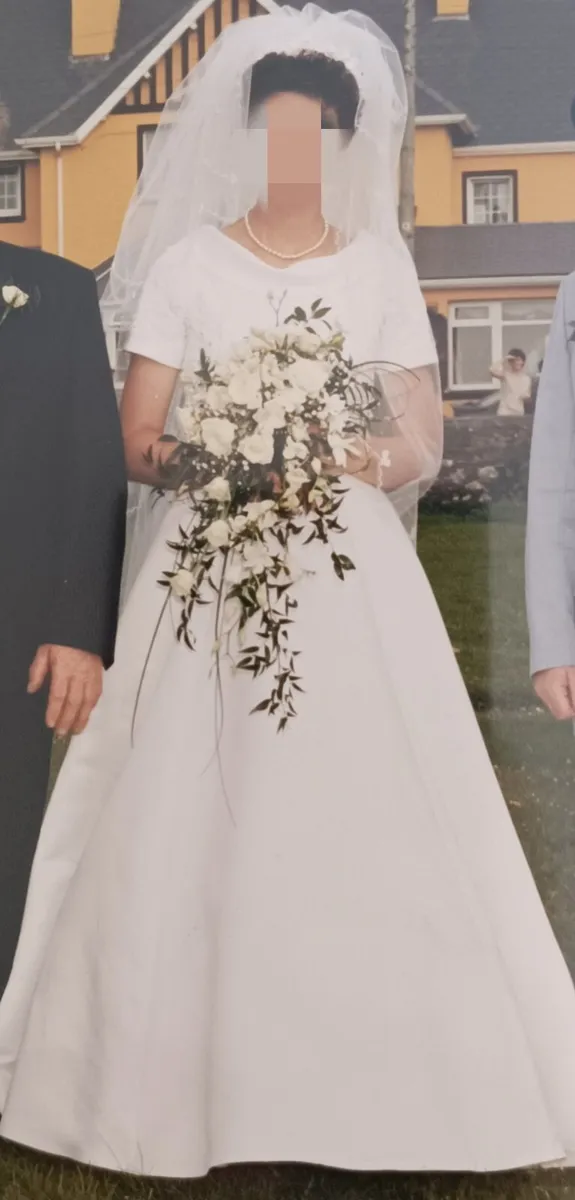 Wedding Dress - Image 4