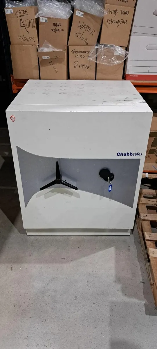 Chubbsafes Safe for Sale - Collection Only - Image 1