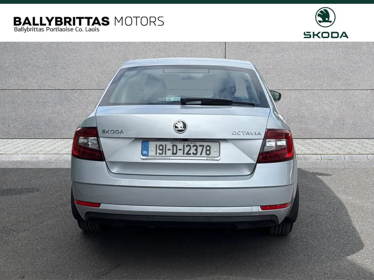 Skoda Octavia Ambition 1.6tdi 115HP DSG - Image 4