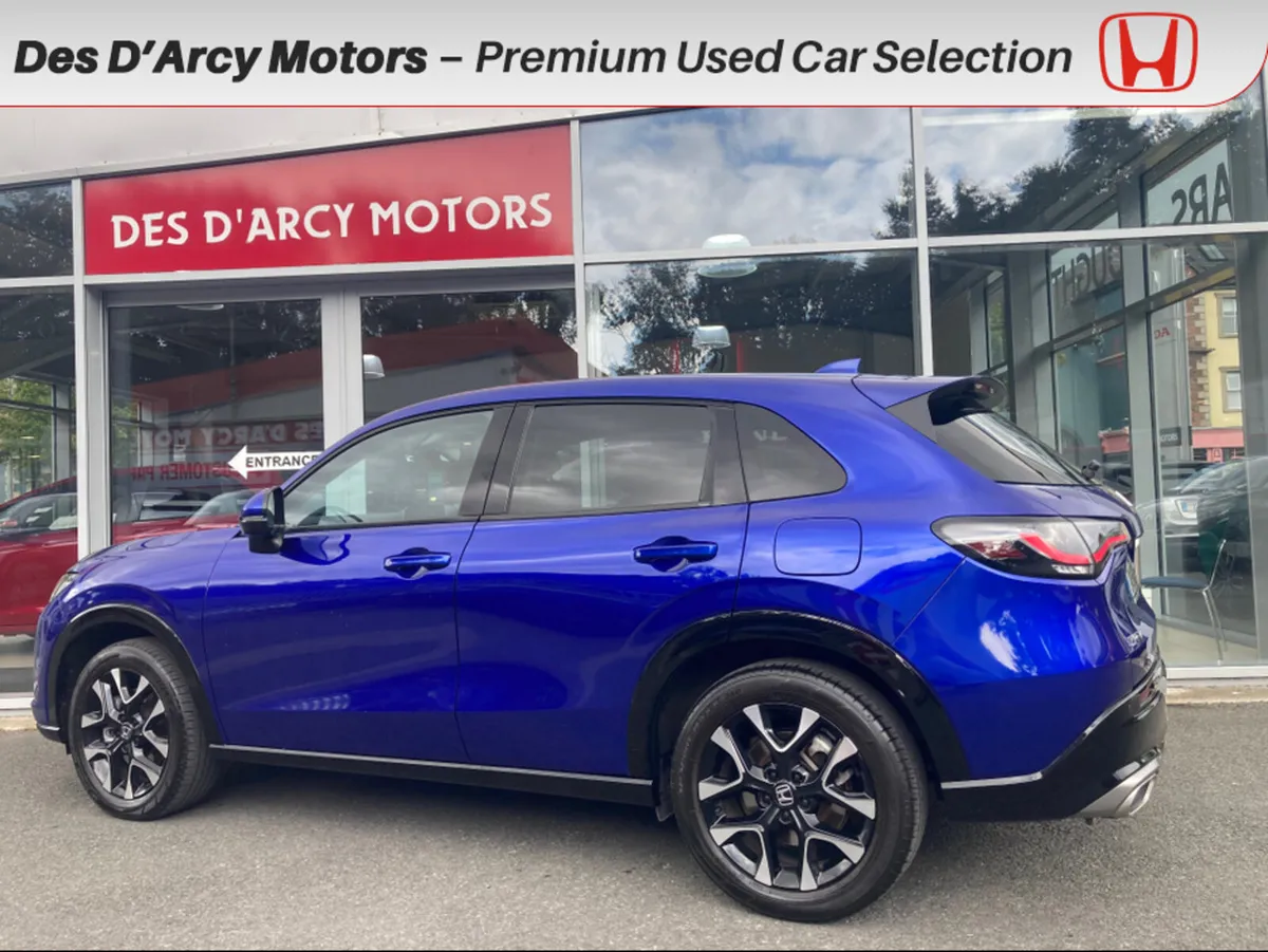 Honda ZR-V ADVANCE HYBRID IMMACULATE CONDITION - Image 4