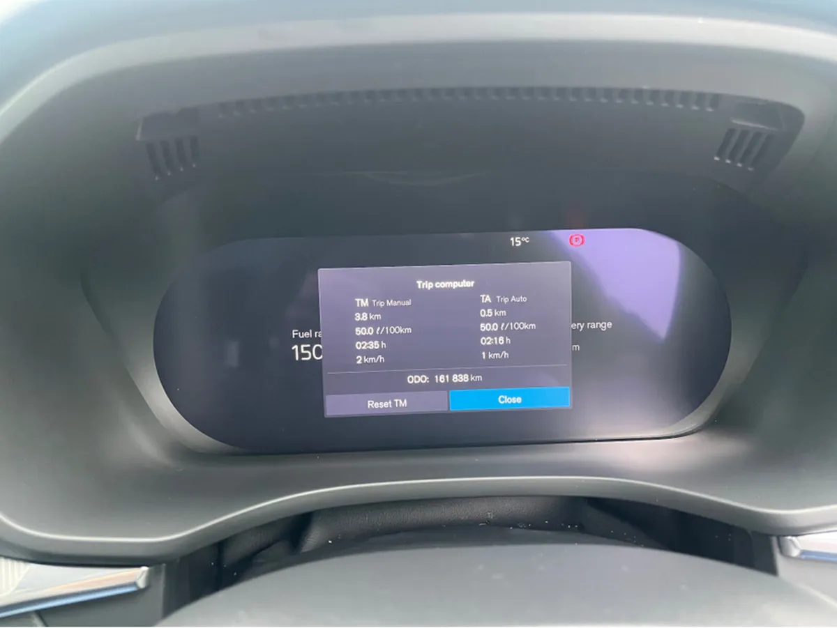 Volvo XC60 T6 PHEV PLUS DARK AWD 5DR AUTO Finance - Image 2