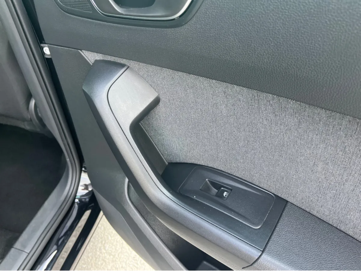 SEAT Ateca PA 1.0 TSI 110HP SE 5DR Finance Availab - Image 3