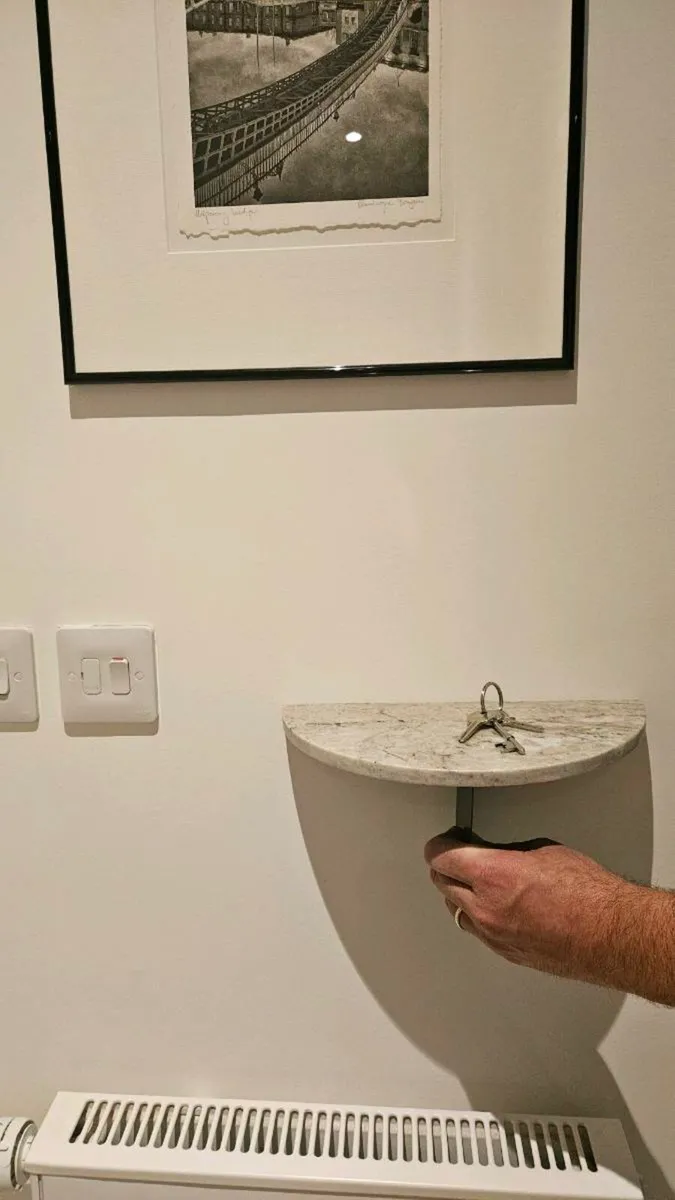 Marble shelf - Image 2
