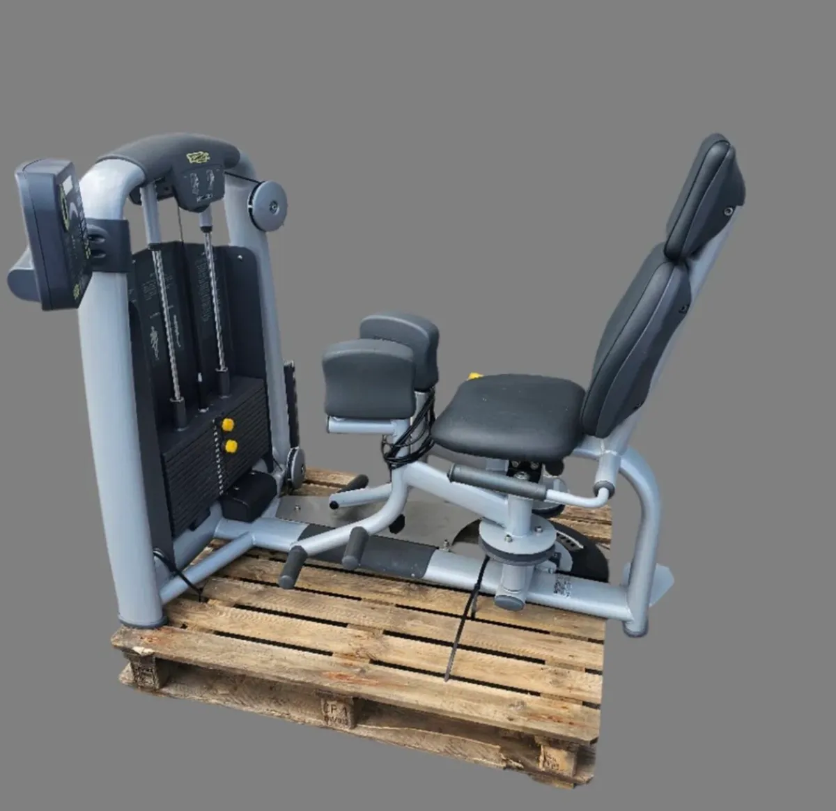 Technogym Abductor - Image 1