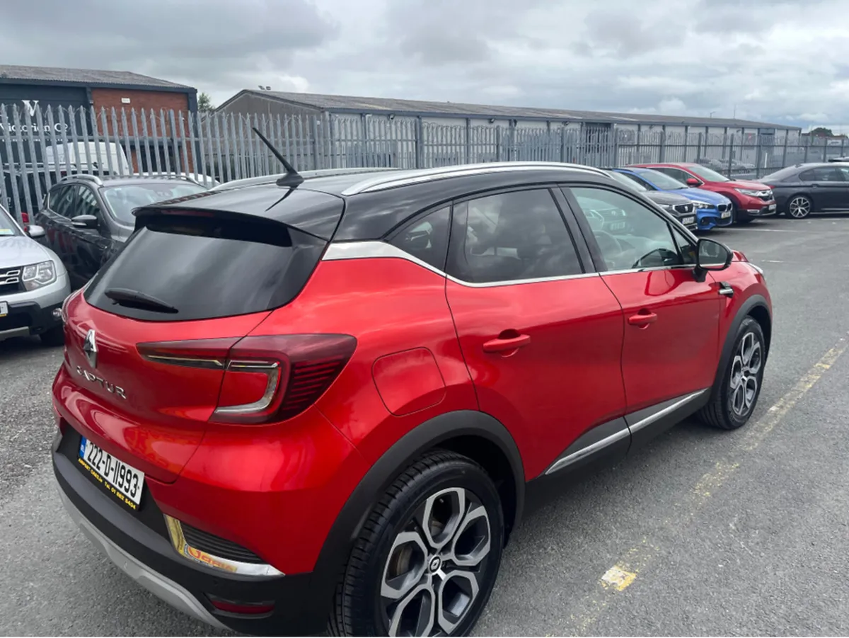 Renault Captur SE EDITION NAEB TCE 90 MANUAL - Image 2