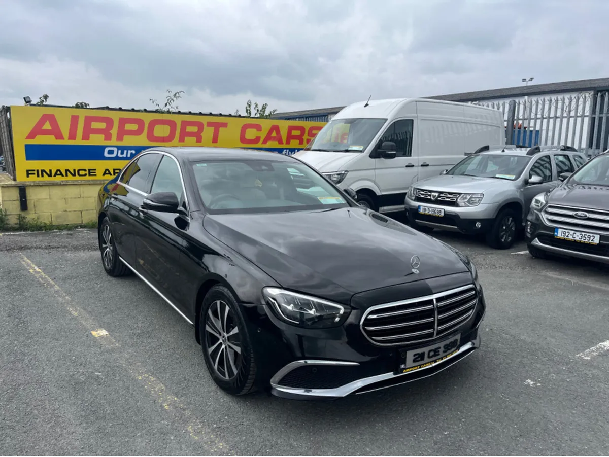Mercedes-Benz E-Class D E220 4DR AUTO - Image 2