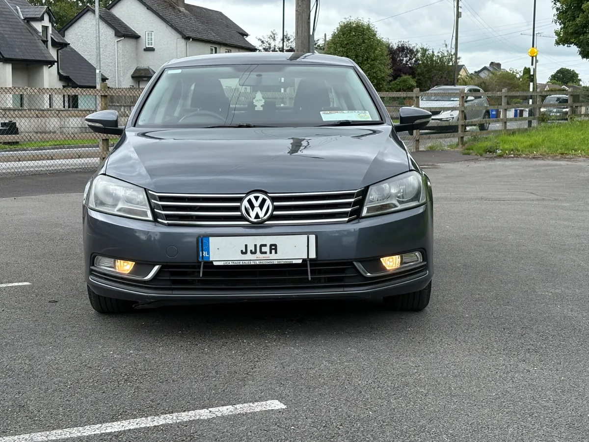 Volkswagen Passat 2011 1.6 tdi 6 speed manual - Image 2