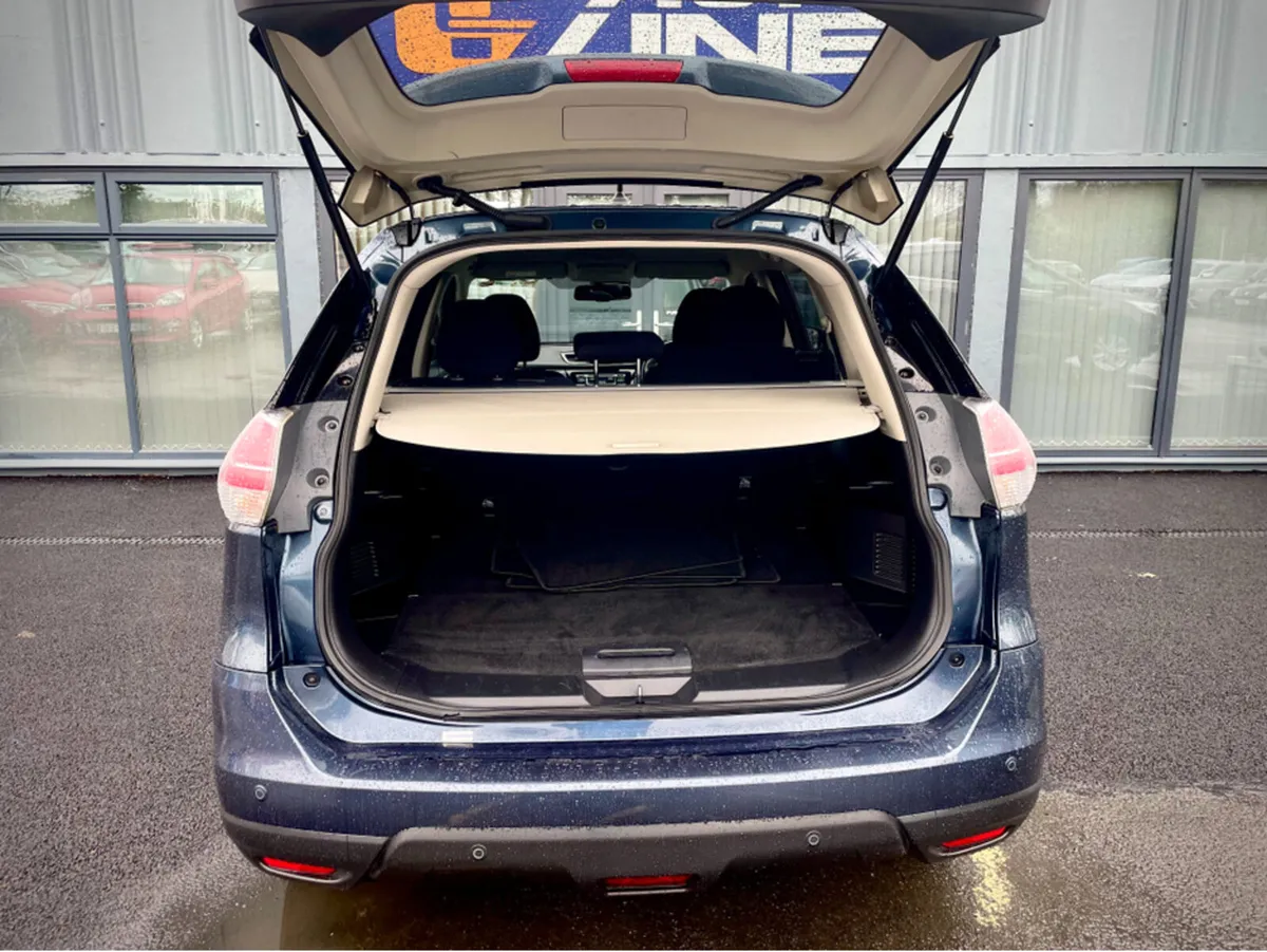 Nissan X-Trail 1.6 DSL SV 5 SEAT 4DR - Image 4