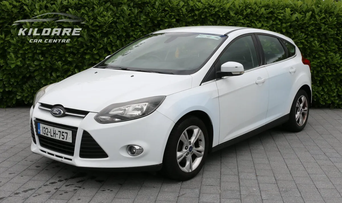 FORD FOCUS ZETEC 125PS AUTO - Image 2