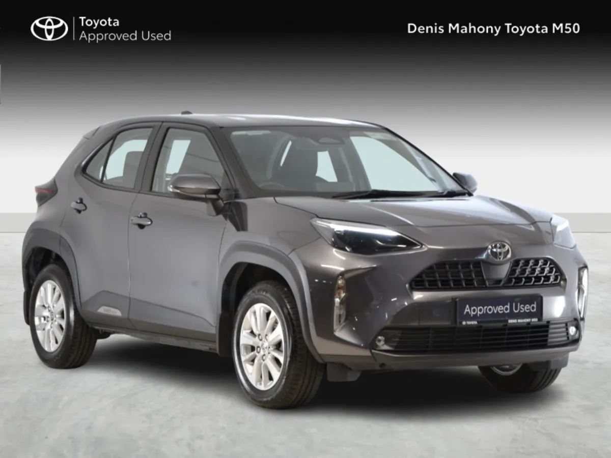 Toyota Yaris Cross Luna Hybrid Auto - Image 1