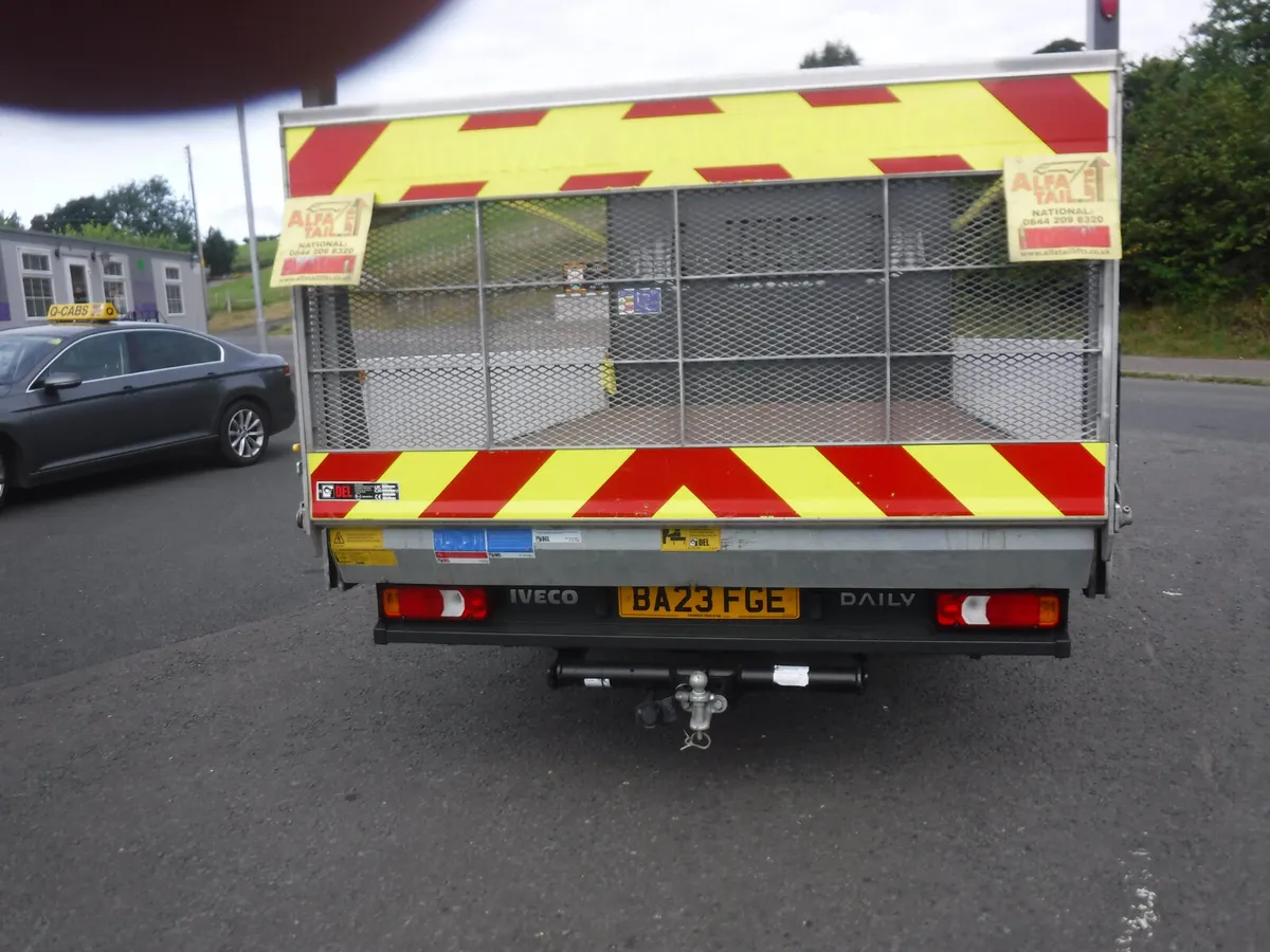 Iveco 35C 14 2023 14ft twin wheel dropside . - Image 4