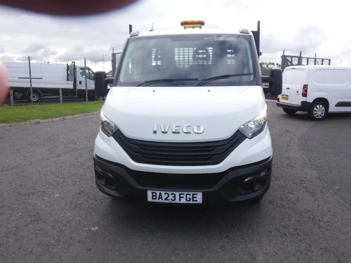 Iveco 35C 14 2023 14ft twin wheel dropside . - Image 2