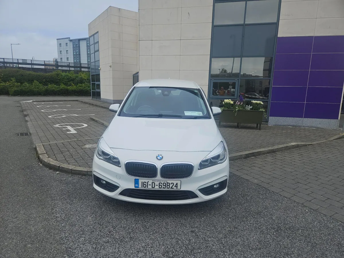 BMW 7 SEATER  2I8D- GRAN TOURER  2016 - Image 1