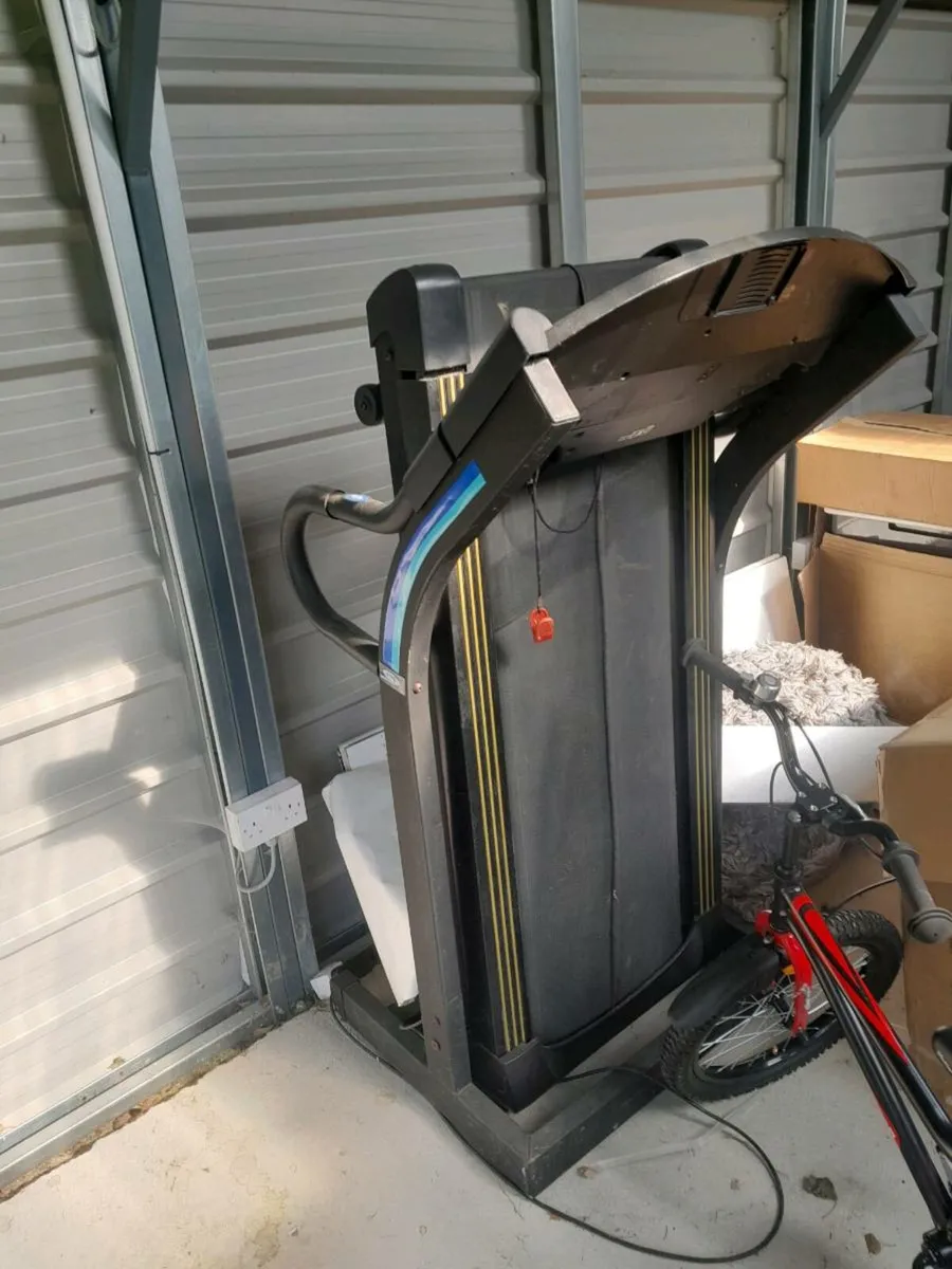 Treadmill - Image 1