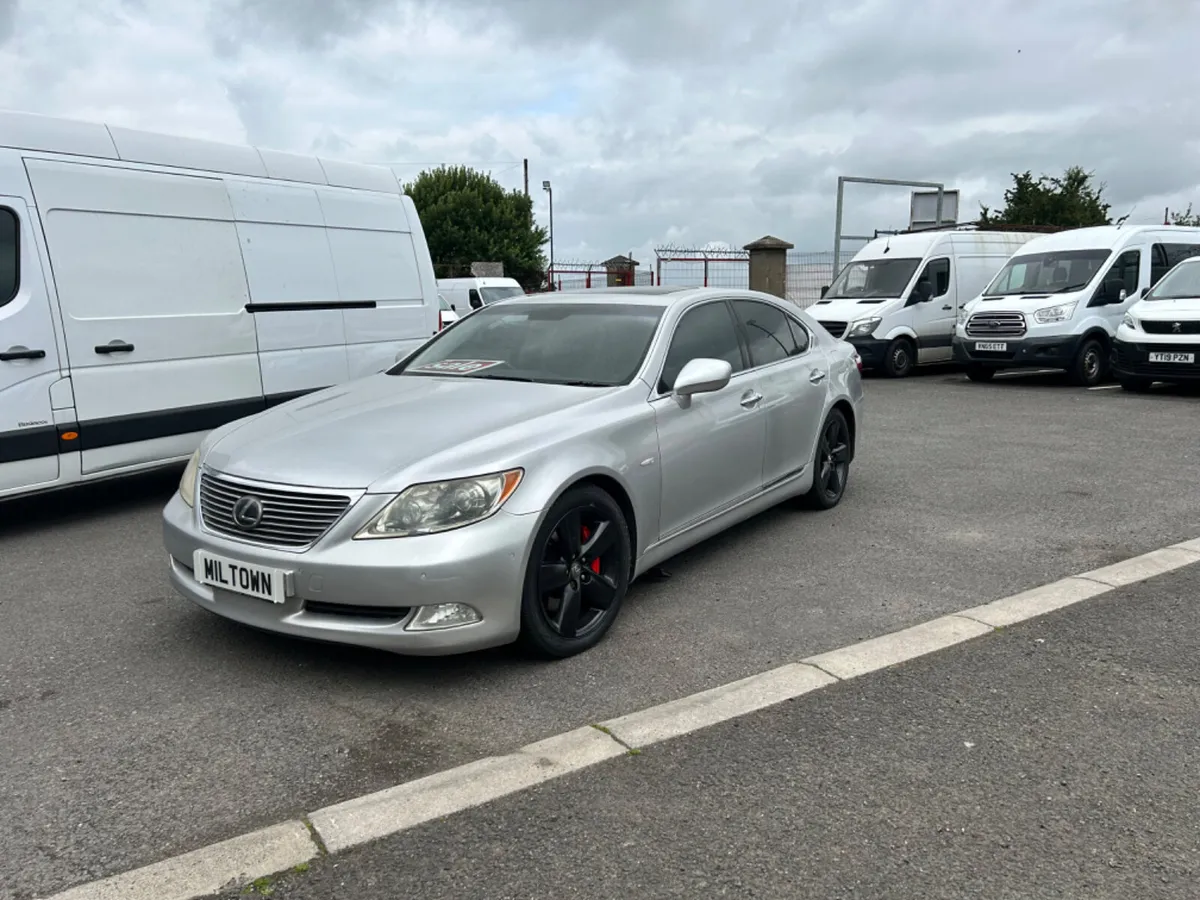 Lexus LS 2006 - Image 2