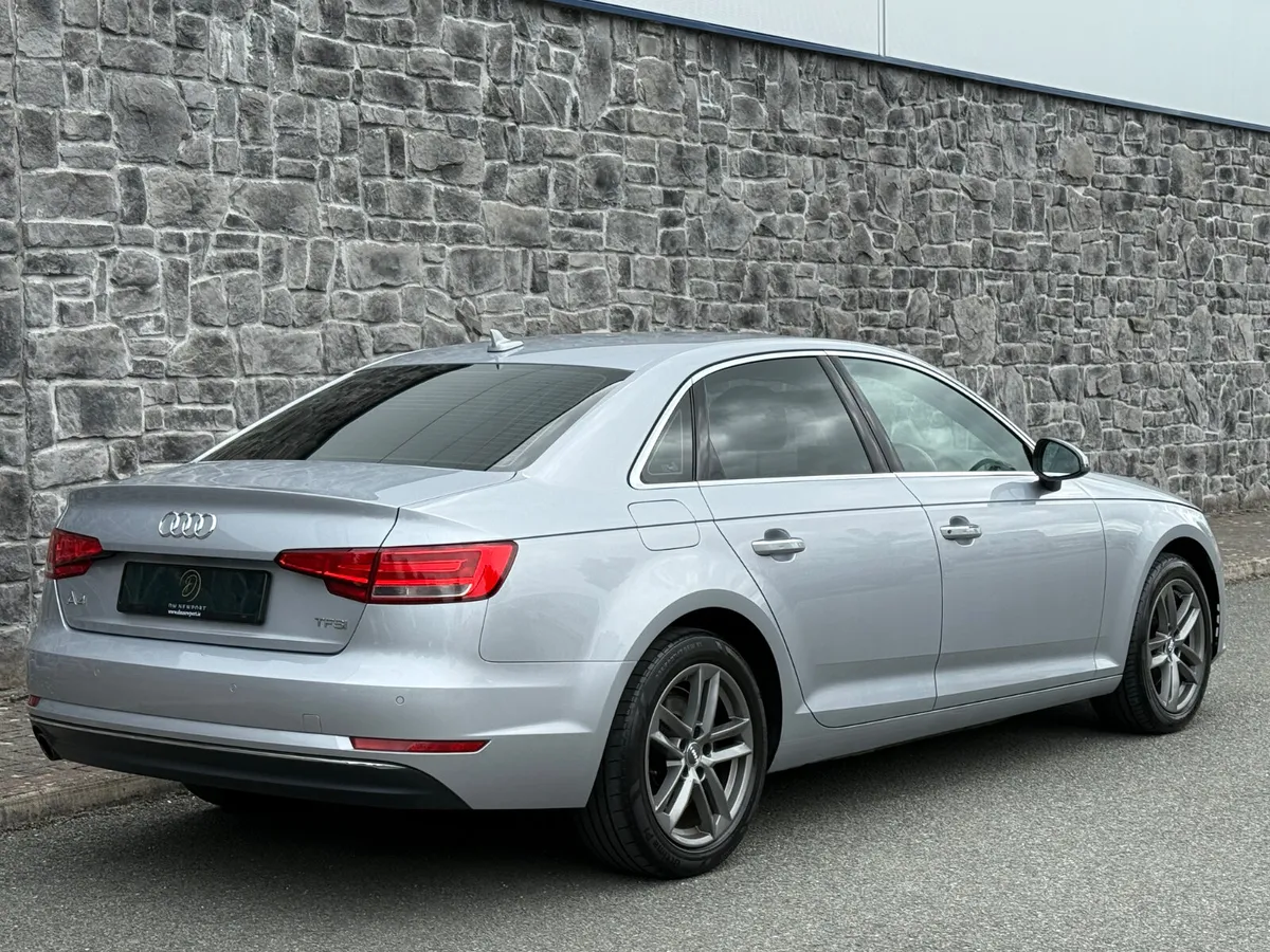 2017 Audi A4 1.4tfsi Ultra SE - Image 3