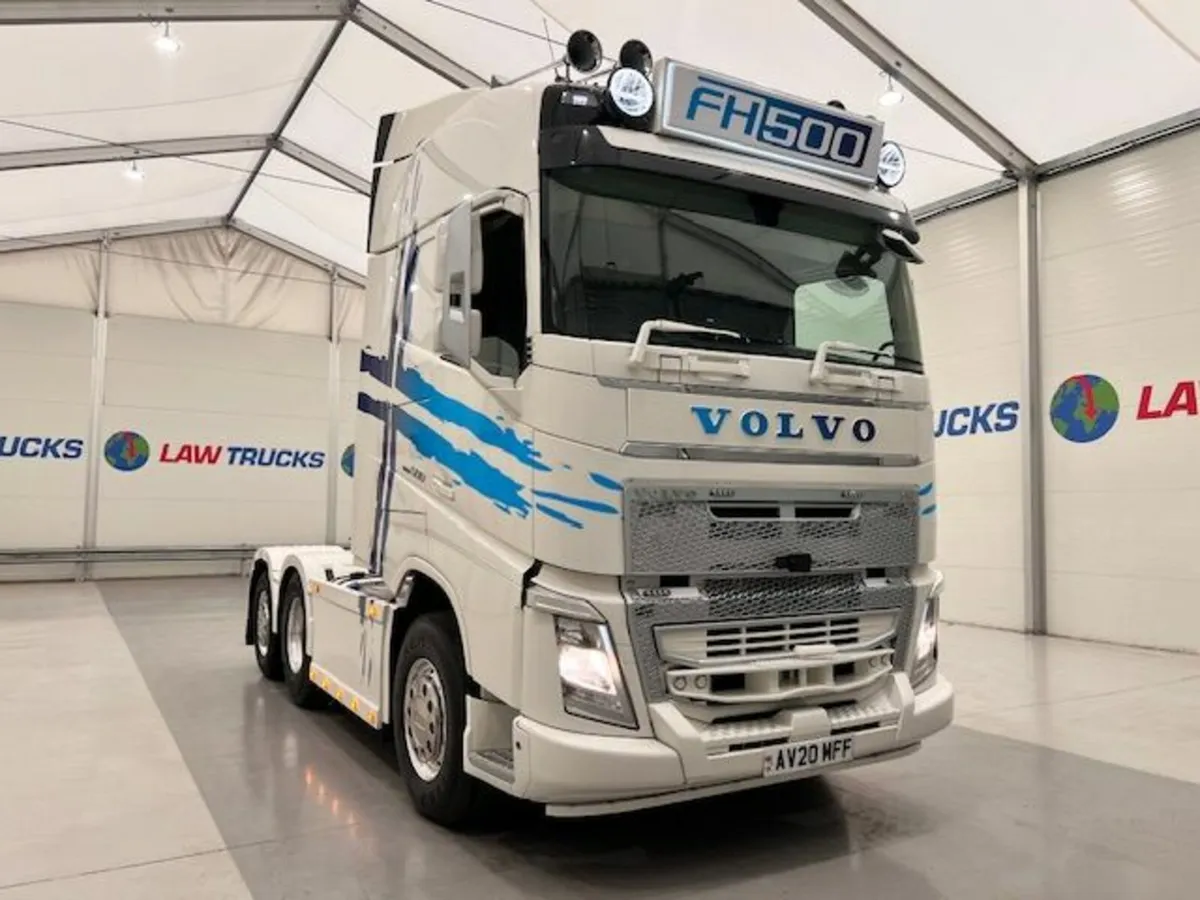 Volvo FH 500 6x2 Rear Lift Tractor Unit PTO Low Mi - Image 4