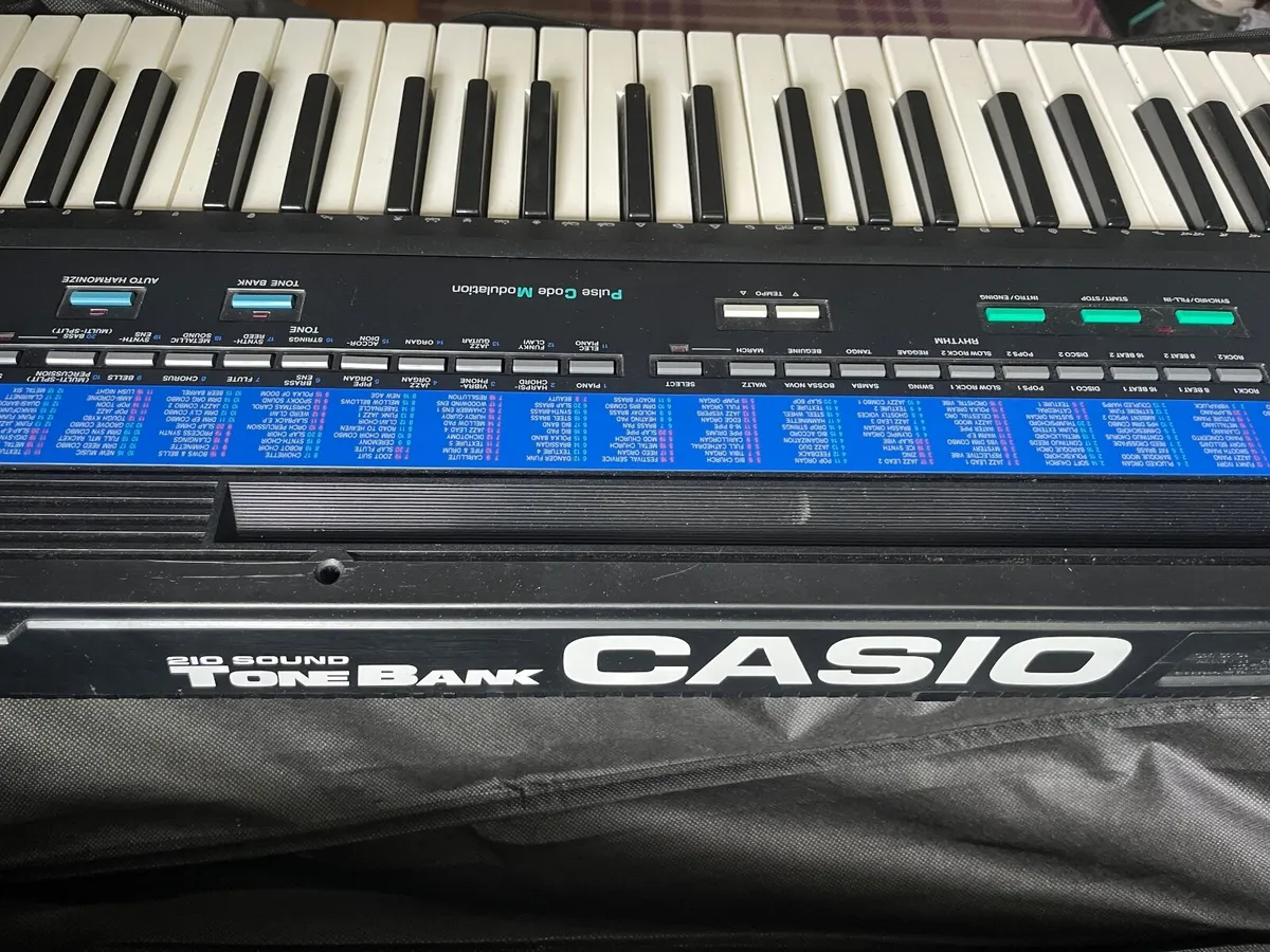 Casio Keyboard - Image 2