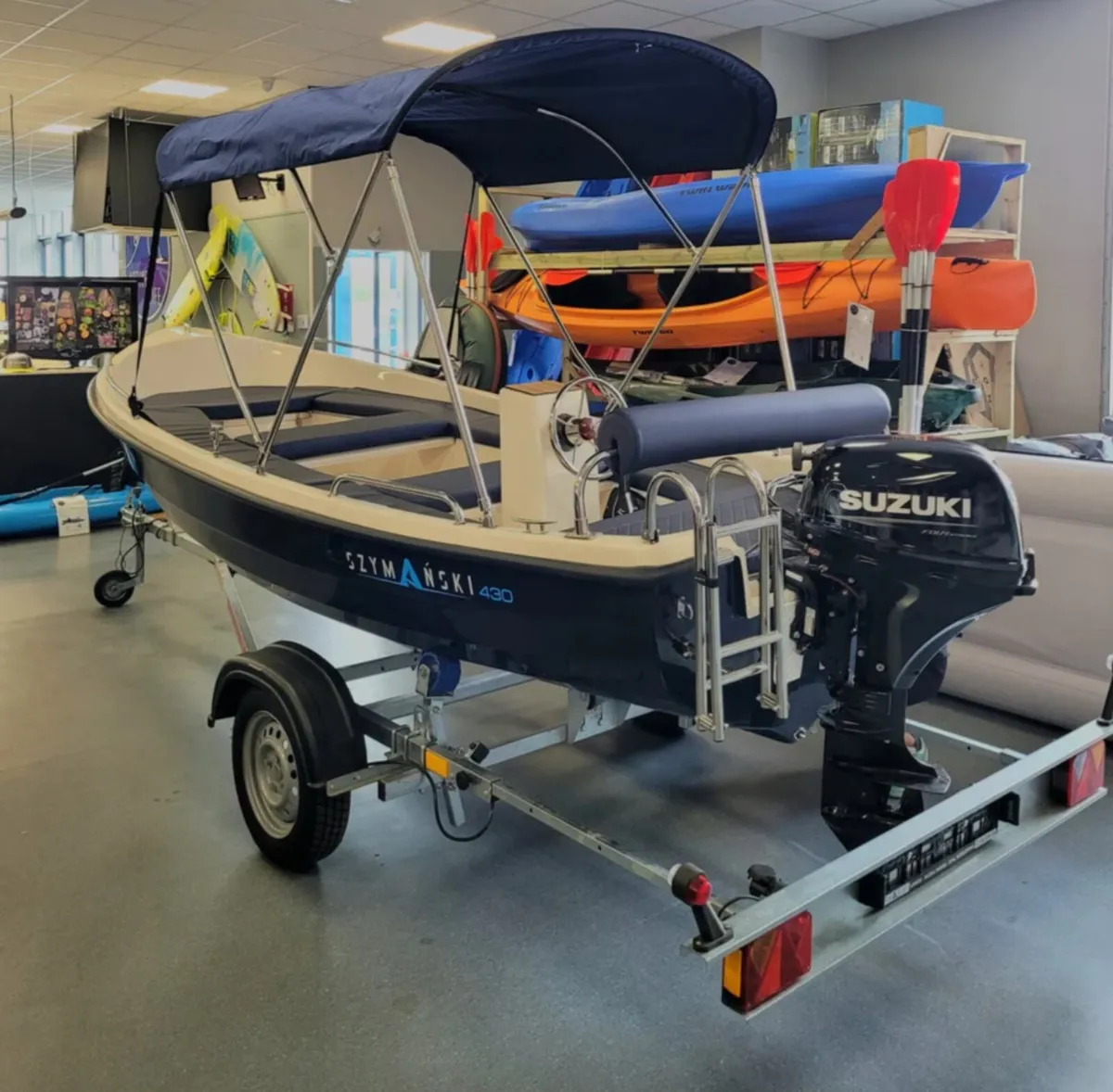 BRAND NEW BOAT WITH 9.9 HP SUZUKI ENGINE - Image 2