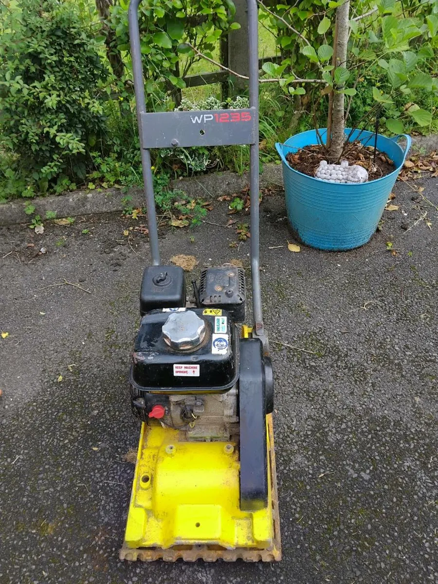wacker compactor plate - Image 4