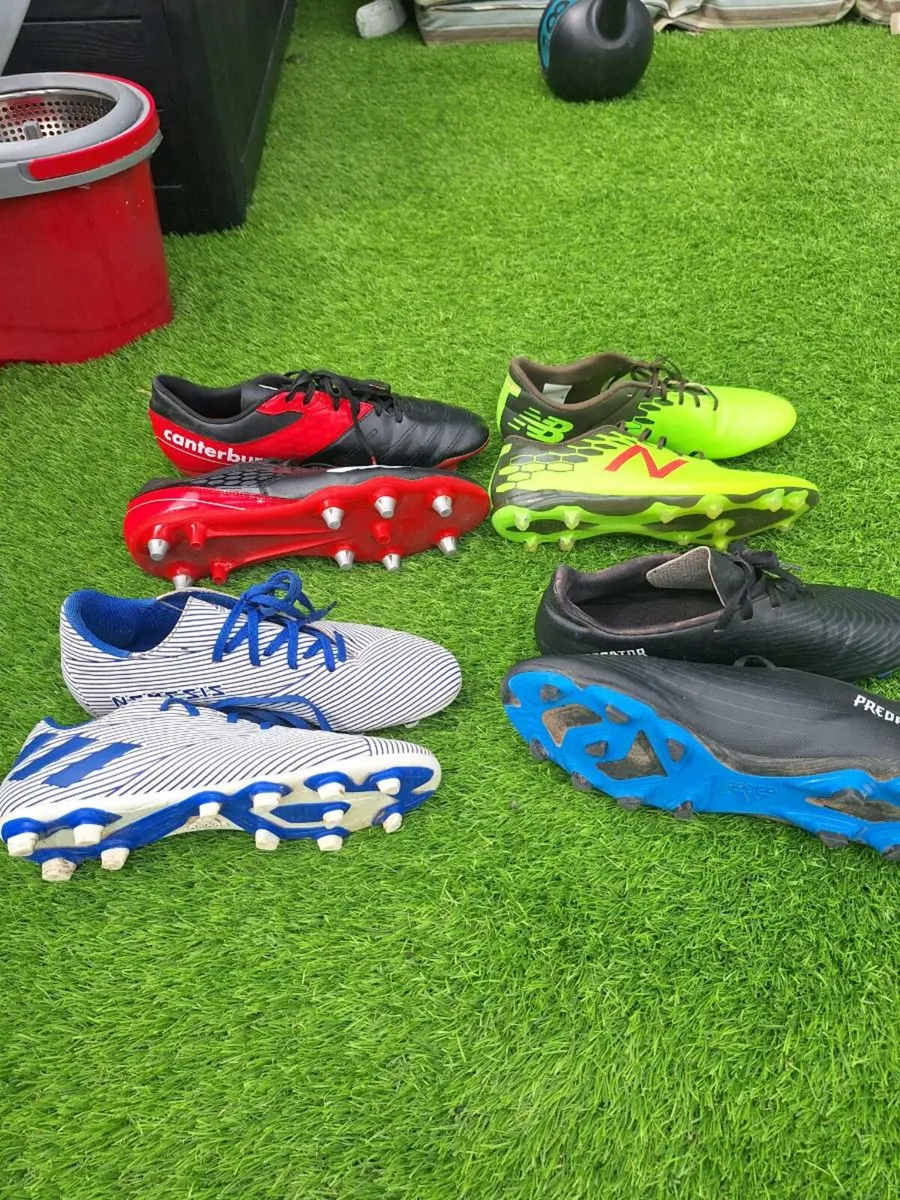 Football boots - Image 3