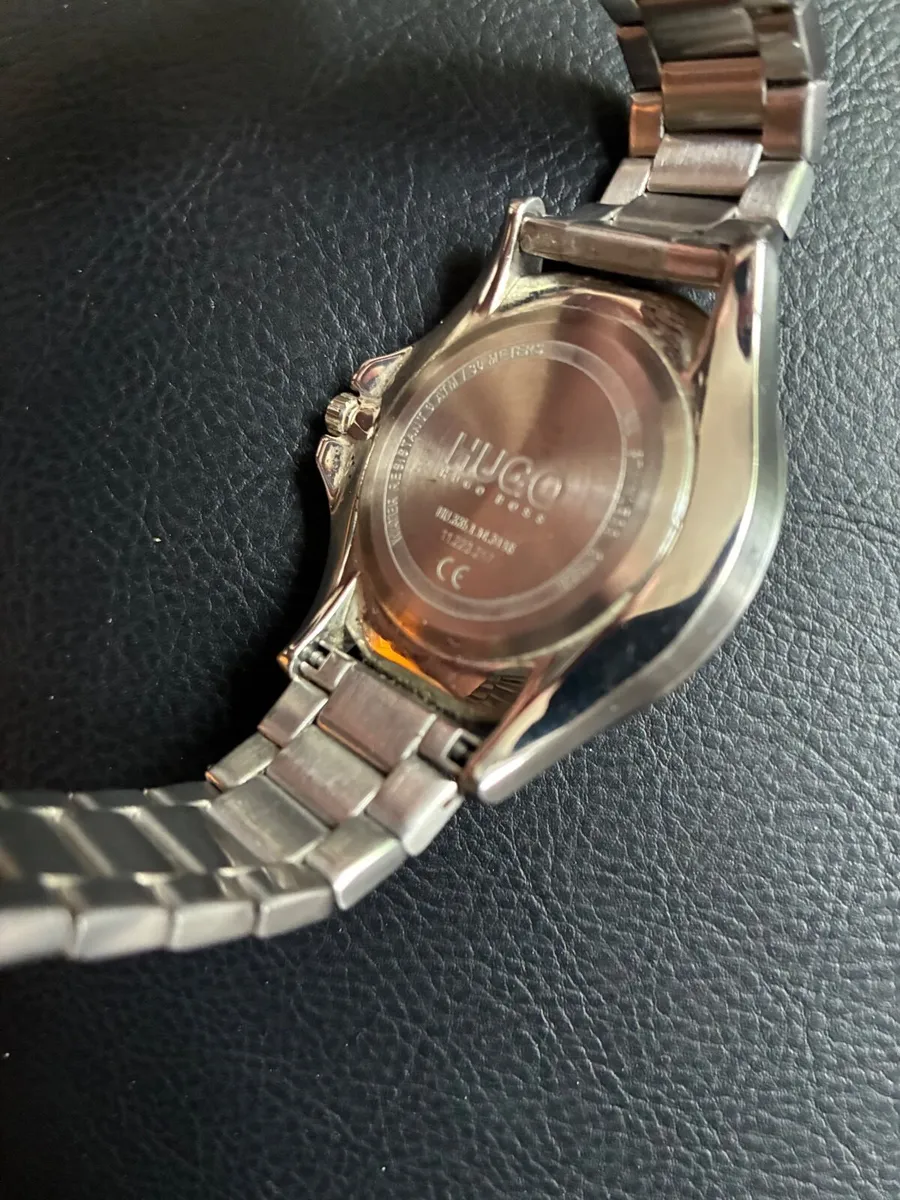 Hugo boss watch - Image 4