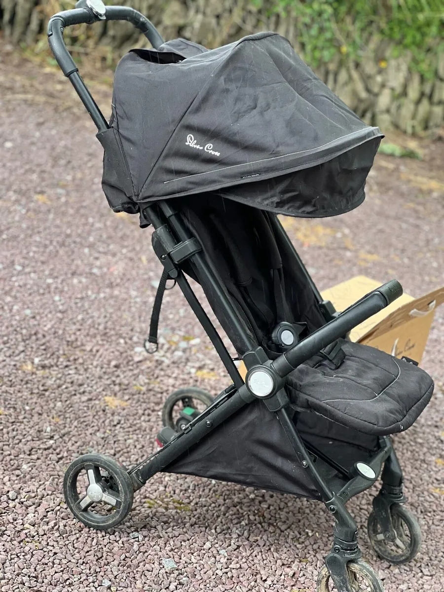 Silver Cross Jet Travel Stroller - Cabin Approved - Image 1
