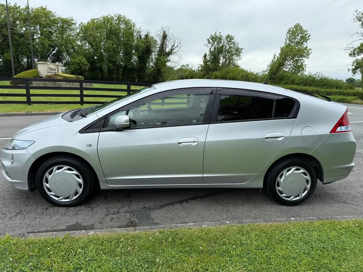 LOW MILEAGE*HIGH SPEC*NCT 02/26 - Image 4