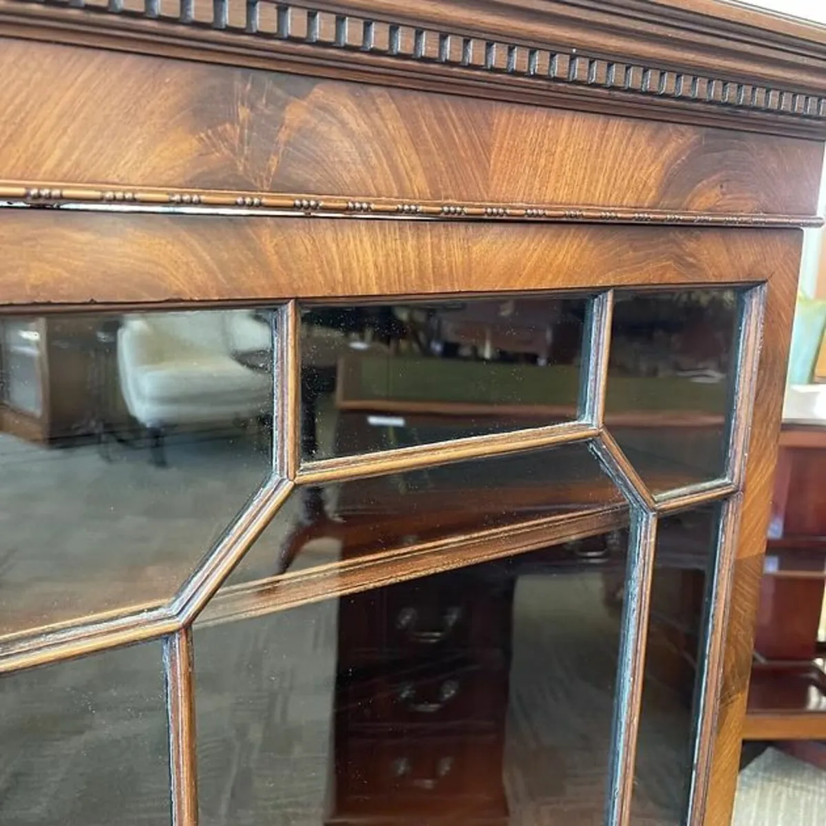Stunning Victorian mahogany three door bookcase - Image 2