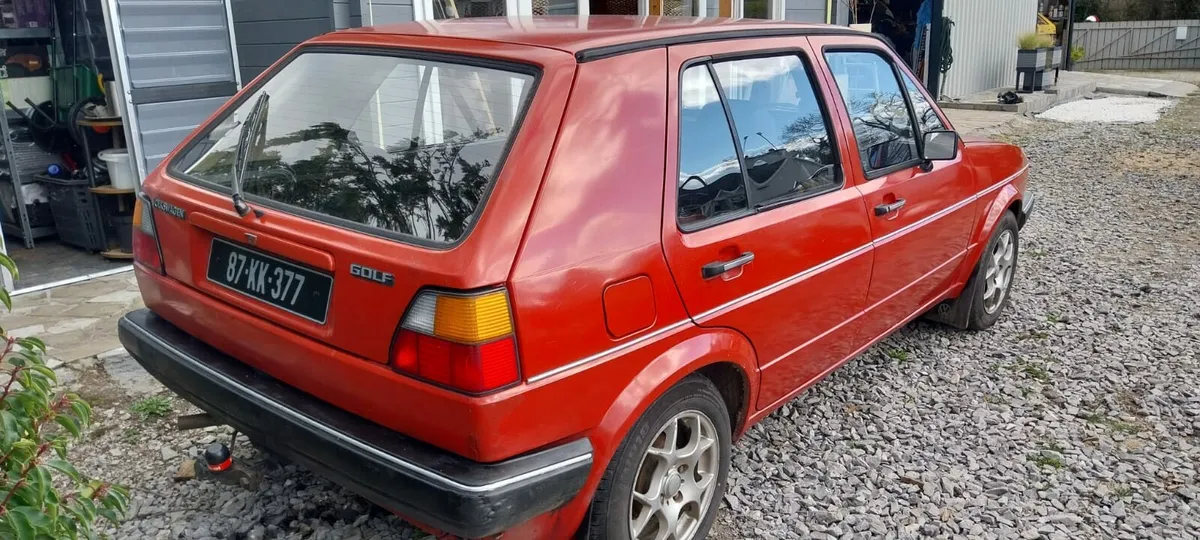 VW Golf - Image 2