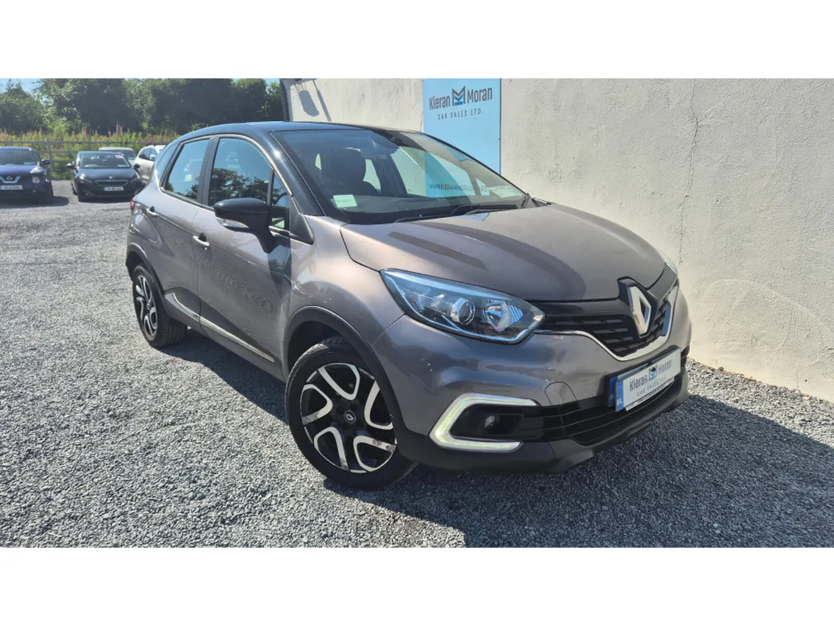 Renault Captur 4DR - Image 2
