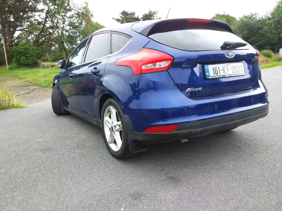 Car - Image 3