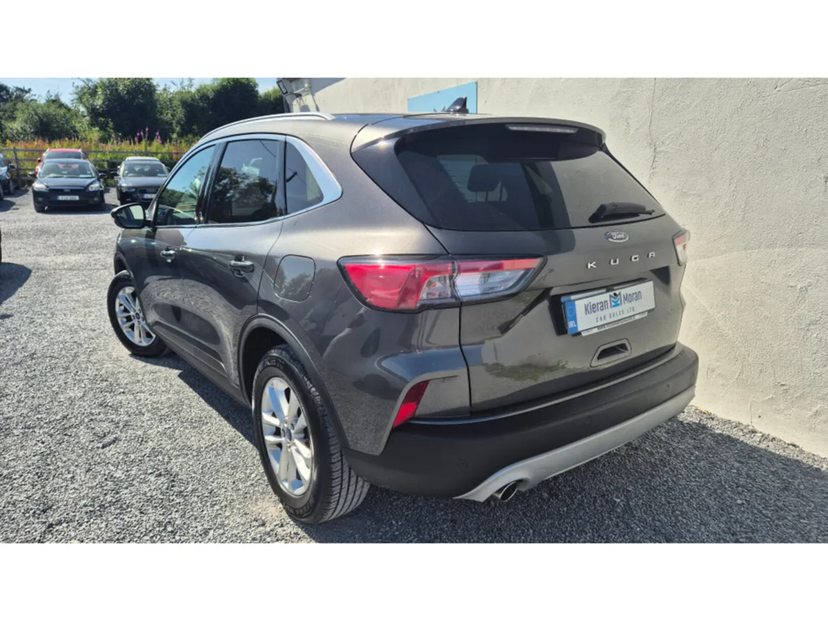 Ford Kuga TITANIUM - Image 3