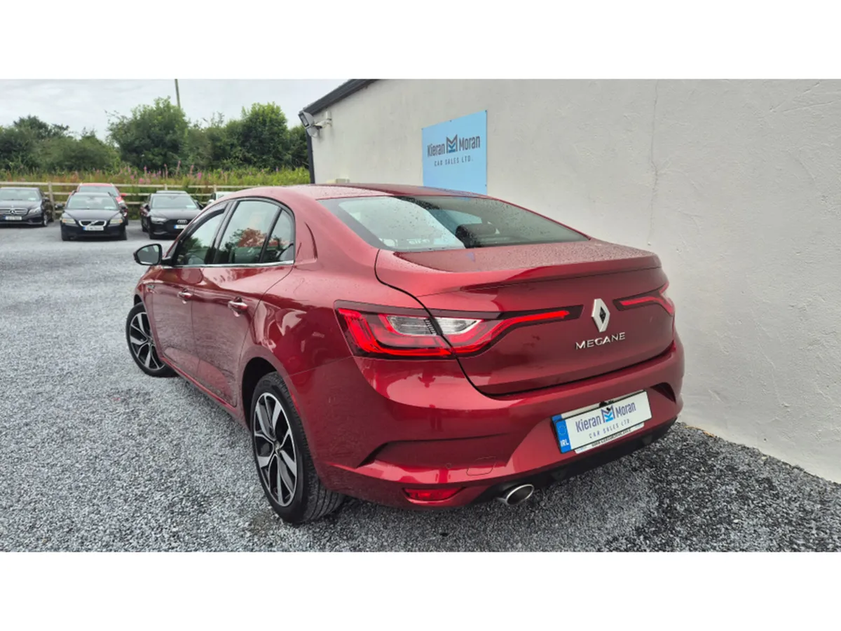 Renault Megane GRAND COUPE - Image 3