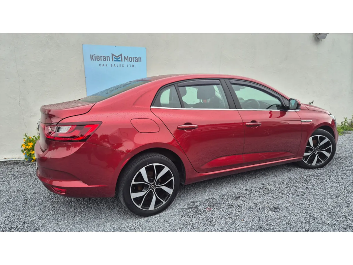 Renault Megane GRAND COUPE - Image 4