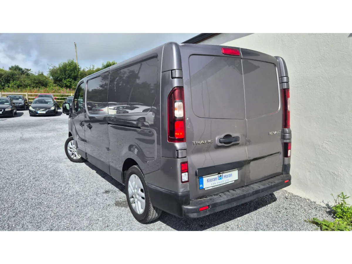 Renault Trafic 120 SPORT - Image 3