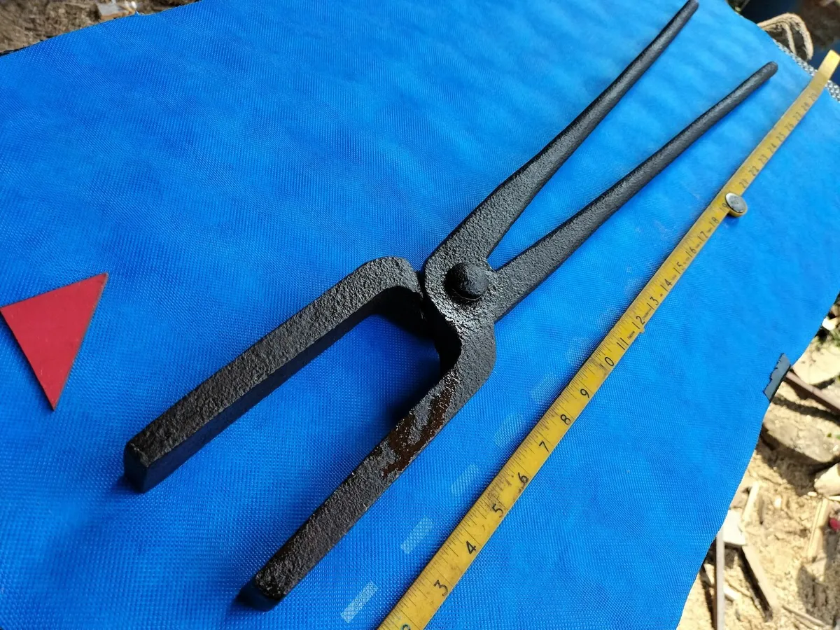 Large Blacksmiths Tongs - Image 3